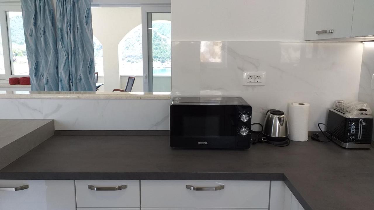 Apartman Karla Lastovo Luaran gambar